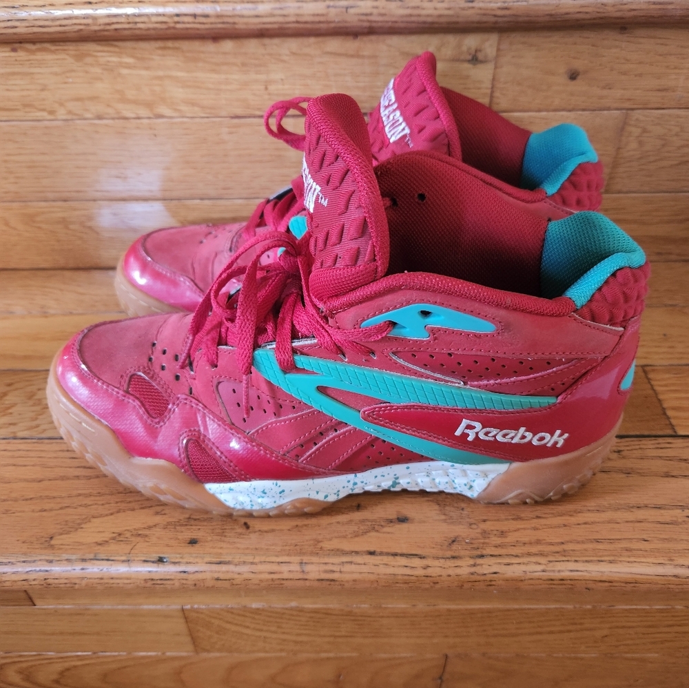 ***USED*** Reebok Scrimmage Mid - Picture 3 of 9